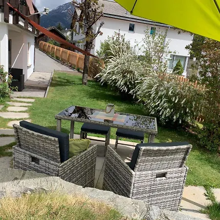 Chasa Bazzi Apartament *