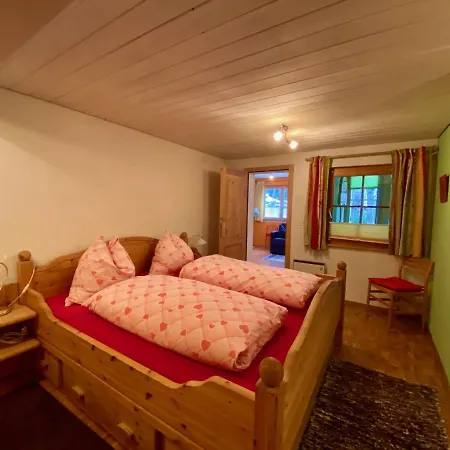 Chasa Bazzi Apartment Scuol