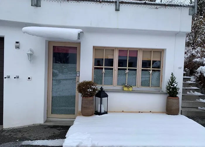 Chasa Bazzi 公寓 施库尔