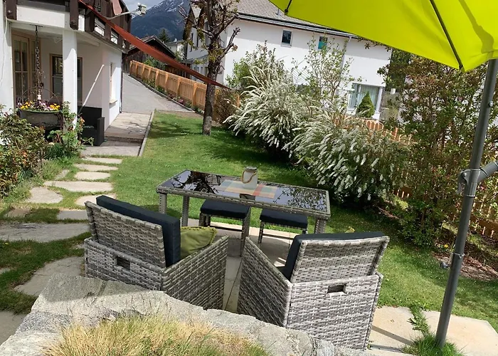 Chasa Bazzi Apartmán *