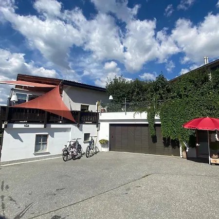 Appartement Chasa Bazzi *