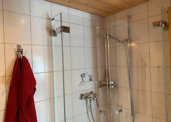 Chasa Bazzi Apartamento Scuol