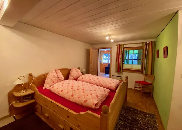 Chasa Bazzi Apartamento Scuol
